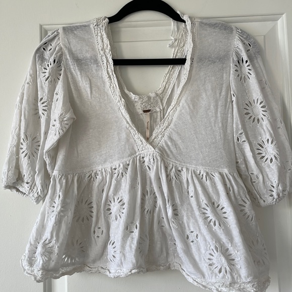 Free People Eyelet & Lace Sweeter Side Top - Picture 6 of 16